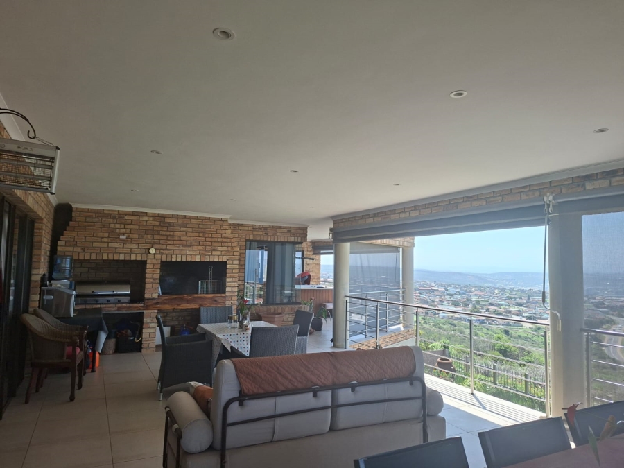 6 Bedroom Property for Sale in Da Nova Western Cape